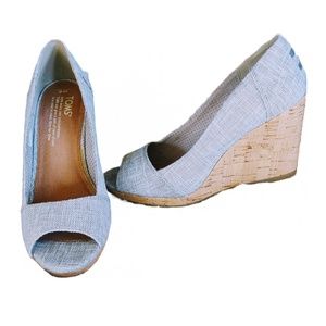NWOB WOMEN'S TOMS STELLA GREY WOVEN PEEP TOE CORK WEDGE HEEL SUMMER SHOES SIZE 6